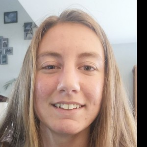 Emma - Prof de maths - Saint-Malo