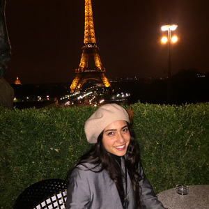 Clara - Prof de maths - Paris
