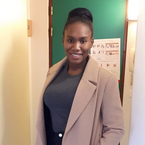 Ndeye - Prof de maths - Nogent-sur-Marne