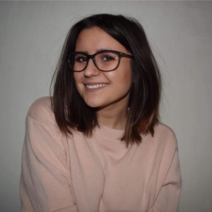 Lucie - Prof de maths - Nîmes