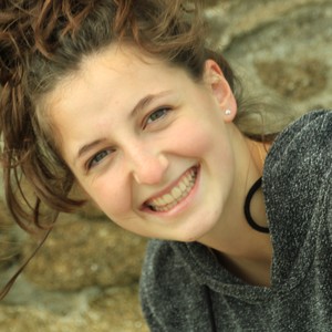 Laura - Prof de maths - Mériel