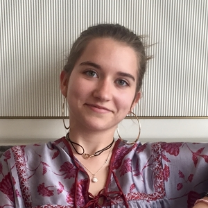 Inès - Prof d'aide aux devoirs - Paris