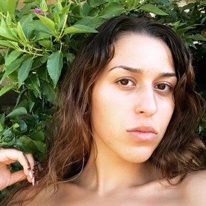 Amina - Prof de philosophie - Marseille