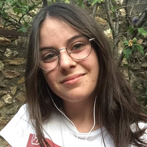 Lili - Prof d'aide aux devoirs - Fourques