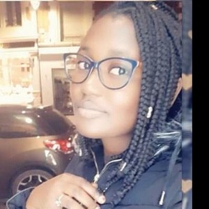 Ndeye Fatou Amélie - Prof d'économie - Cambrai