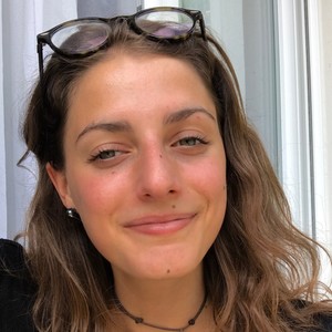 Charlotte - Prof d'espagnol - La Garde
