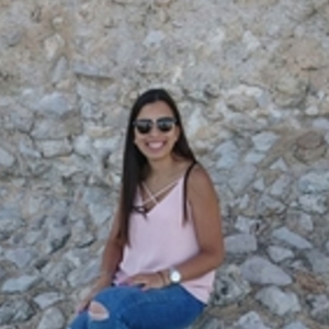 Liliane - Prof d'aide aux devoirs - Menton