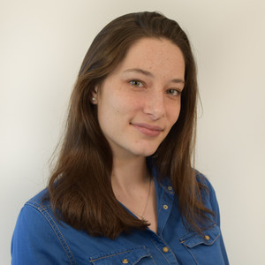 Amandine - Prof d'aide aux devoirs - Mont-Saint-Aignan
