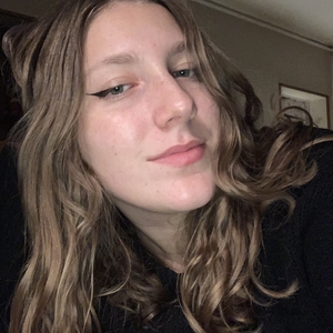 Laura - Prof d'aide aux devoirs - Tours