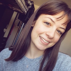 Chloé - Prof d'aide aux devoirs - Poitiers
