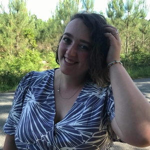 Manon - Prof de physique - Pau