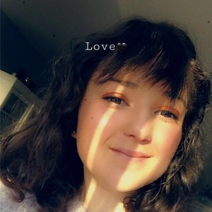 Chloé - Prof d'aide aux devoirs - Saint-Étienne