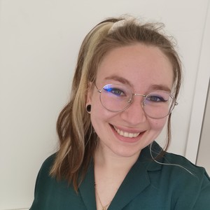Aurelie - Prof de philosophie - Enghien-les-Bains