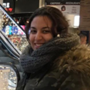 Fatima zahra - Prof de maths - Avignon