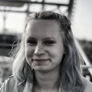 Carla - Prof de soutien scolaire - Paris