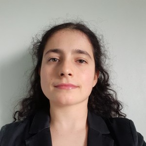Chloé - Prof d'anglais - Antony
