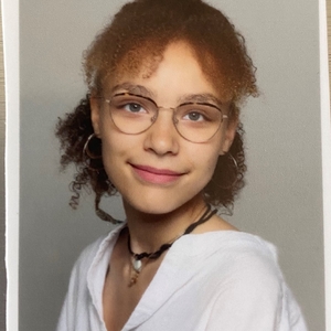 Nina - Prof d'espagnol - Châtillon