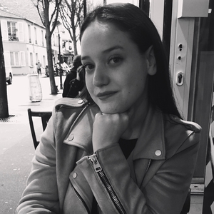 Eva - Prof de maths - Paris