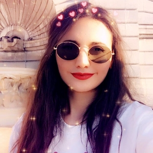Inés - Prof de maths - Vélizy-Villacoublay