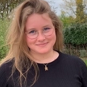 Laura - Prof d'aide aux devoirs - Combs-la-Ville