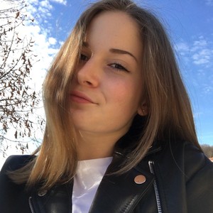 Léonie - Prof de maths - Le Grand-Lemps