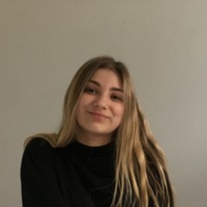 Lea - Prof de maths - Castres