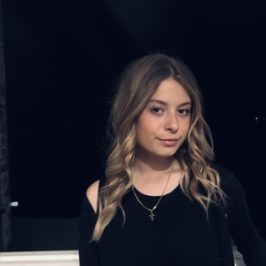 Eleanore - Prof de maths - Saint-Privat-des-Vieux