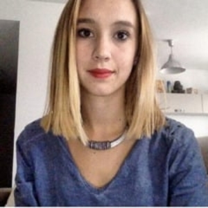 Lucile - Prof de philosophie - Paris