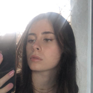 Chloé - Prof d'anglais - Hyères
