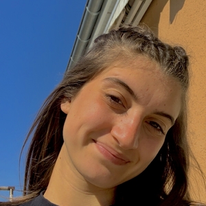 Maeva - Prof de maths - Fresnay-sur-Sarthe