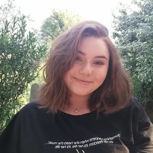 Camille - Prof de maquillage - Roquemaure