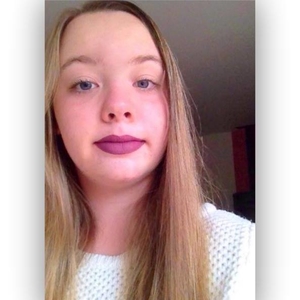 Eloise - Prof d'anglais - Plougoulm