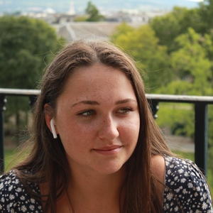 Axelle - Prof de maths - Albertville