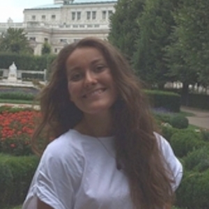 Dorine - Prof d'aide aux devoirs - Clamart