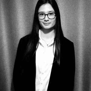 Laura - Prof de français - Sainte-Geneviève-des-Bois