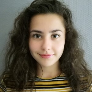 Lucile - Prof de préparation concours normale sup - Saint-Maur-des-Fossés