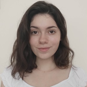 Clara - Prof de culture générale - Bordeaux