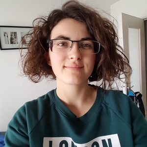 Julie - Prof d'anglais - Saint-Étienne