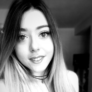 Lucie - Prof de lecture - Paris