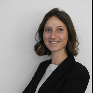 Flore - Prof de comptabilité - Nantes