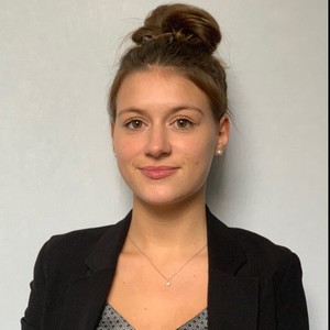 Laura - Prof de comptabilité - Annet-sur-Marne