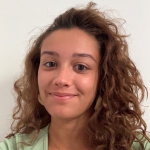 Emma - Prof de gestion financière - Pau