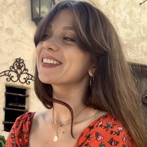 Léa - Prof de photoshop - Chalezeule