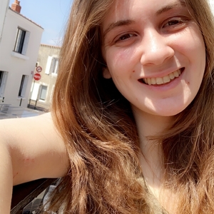 Alice - Prof d'aide aux devoirs - Les Sables-d'Olonne