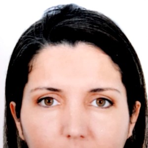 Souhila - Prof de fle - français langue étrangère - Troye-d'Ariège