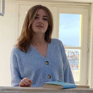 Alice - Prof de droit - La Rochelle