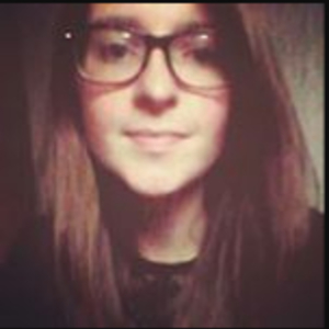 Lucie - Prof d'initiation informatique - Millau