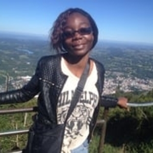Reine - Prof de maths - Le Mans