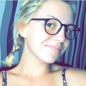 Lea - Prof de maths - Saint-Amour