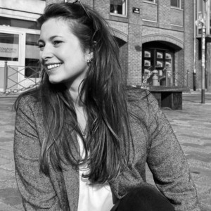 Lisa - Prof de droit civil - Paris